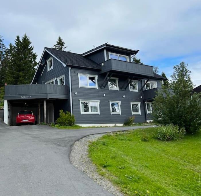 Sentral 4-Roms Leilighet I Trollbakken Tromso Ngoại thất bức ảnh