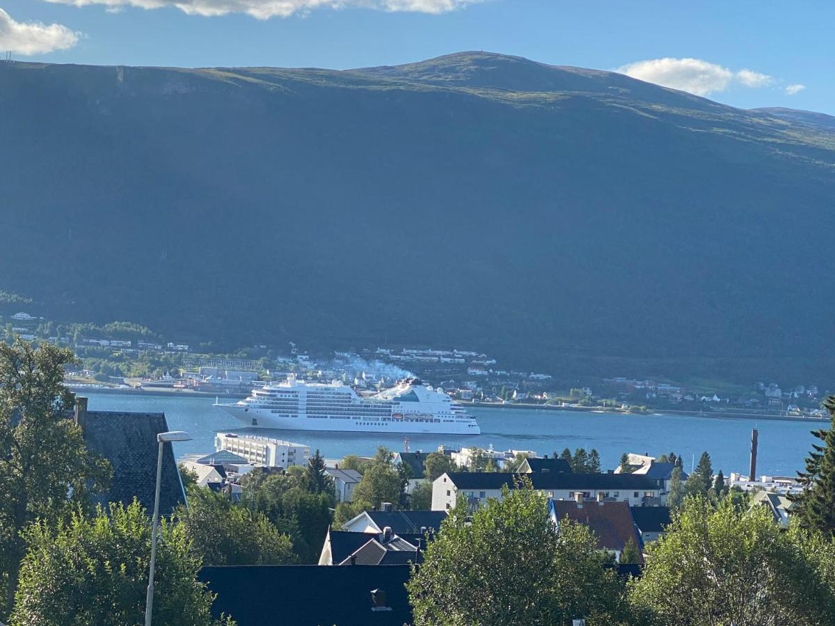 Sentral 4-Roms Leilighet I Trollbakken Tromso Ngoại thất bức ảnh
